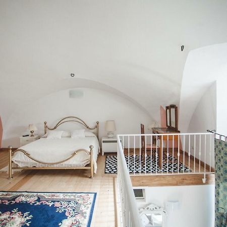La Casa Dei Nonni Leilighet Irsina Eksteriør bilde